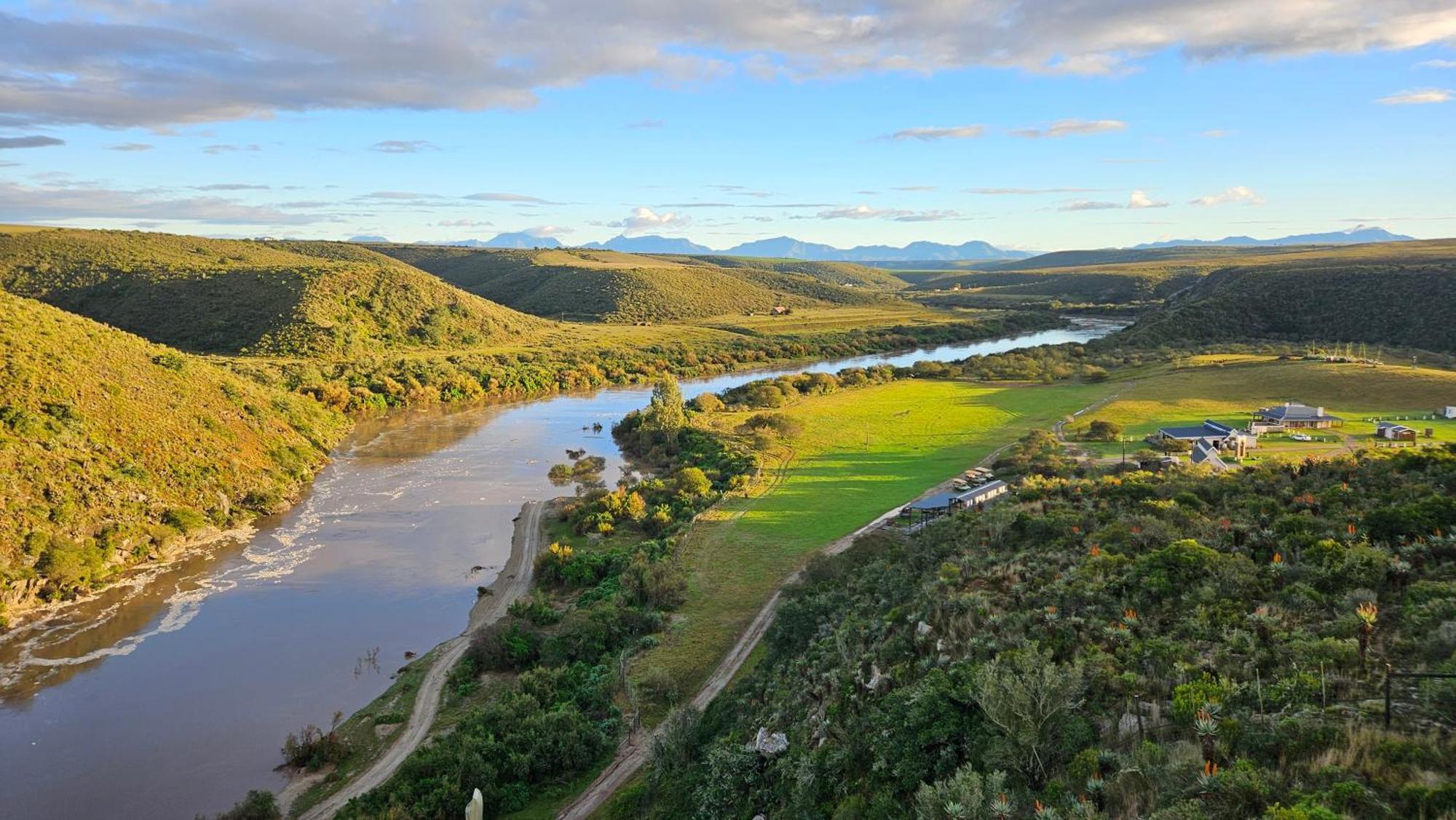 Bon Game Reserve Bland's Drift Bagian luar foto